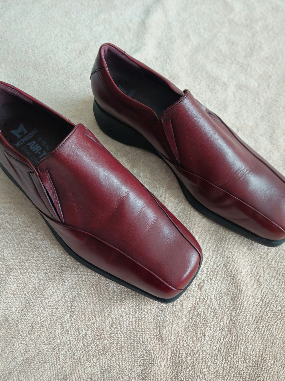 Mephisto Men’s Burgundy Leather Slip-On Loafers